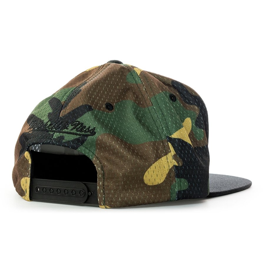 Mitchell and Ness snapback Cover Philadelphia 76ers camo Philadelphia ...