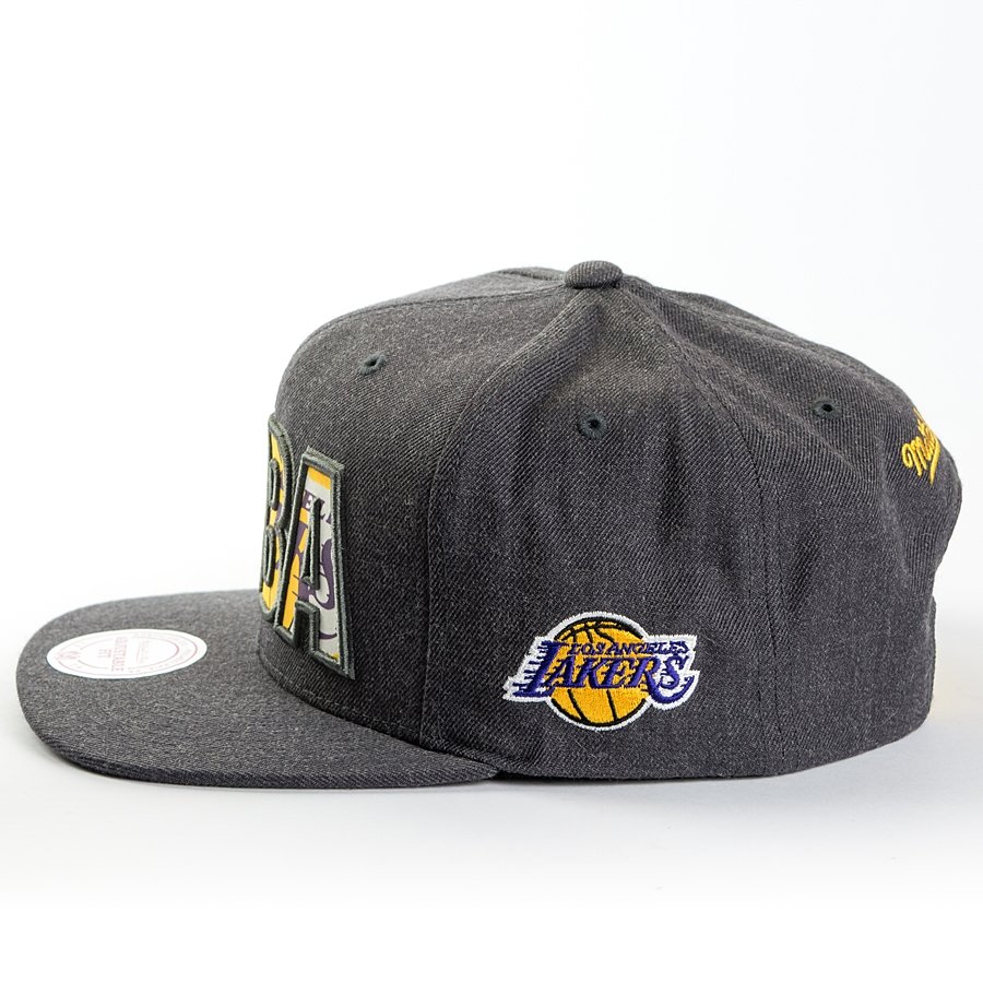 Mitchell and Ness snapback Insider Reflective Los Angeles Lakers grey ...