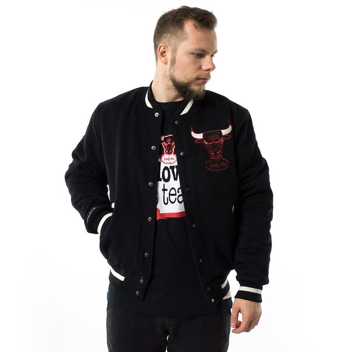 Mitchell and Ness jacket Chicago In The Stands Varsity Chicago Bulls black CLOTHES