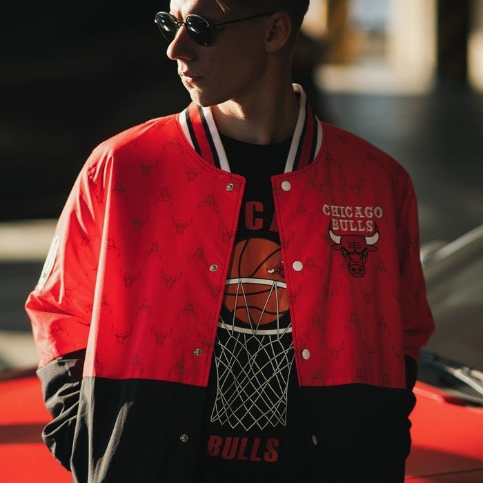 New Era jacket NBA Colour Block Bomber Chicago Bulls red / black