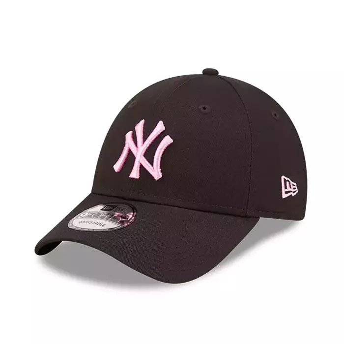 New Era strapback 9FORTY League Essential MLB New York Yankees black / pink