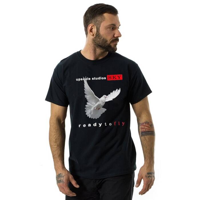 Upscale t-shirt Oversized Ready To Fly black