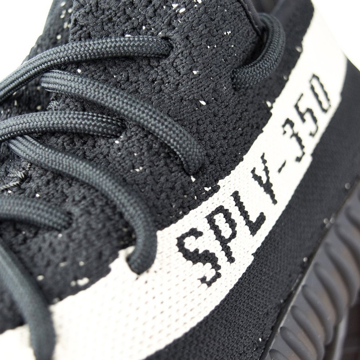 Buty Adidas Originals Yeezy Boost 350 V2 black / white (BY1604)
