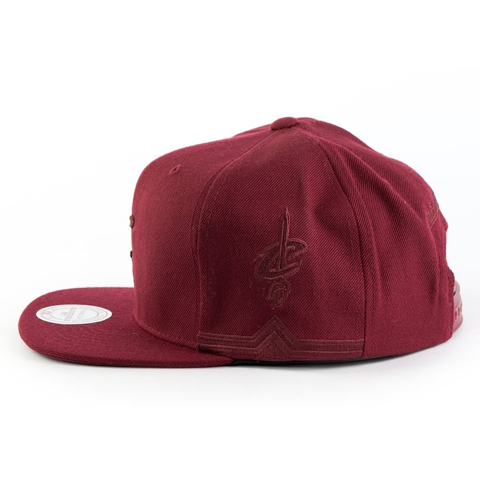 Mitchell and Ness snapback Tonal Short Hook Cleveland Cavaliers burgundy