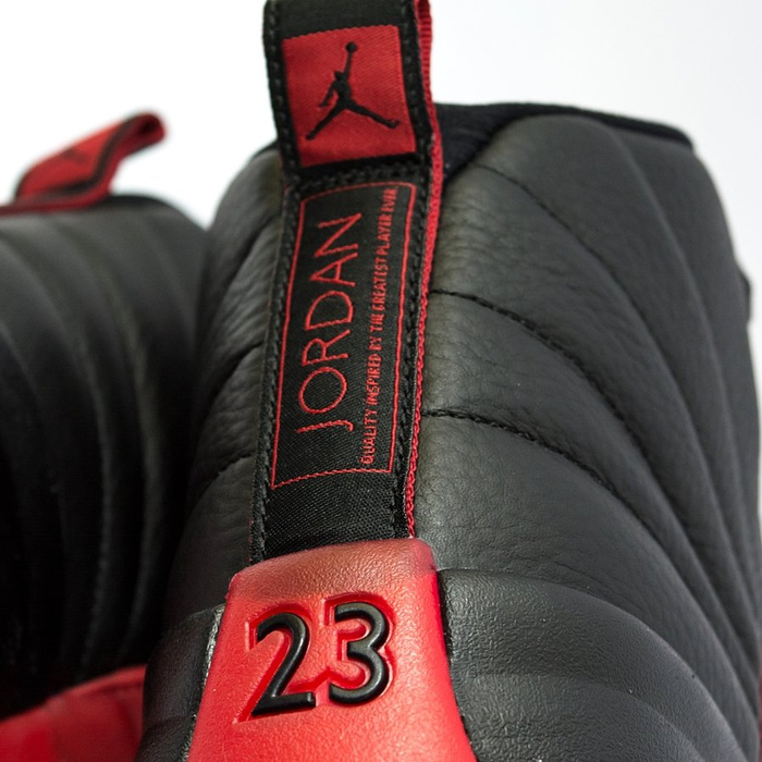 Buty do koszykówki Air Jordan XII Flu Game BG black / red (153265-002)