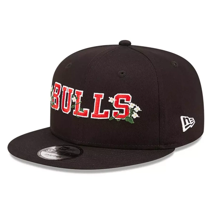 New Era czapka z daszkiem 9FIFTY snapback NBA Flower Wordmark Chicago Bulls black