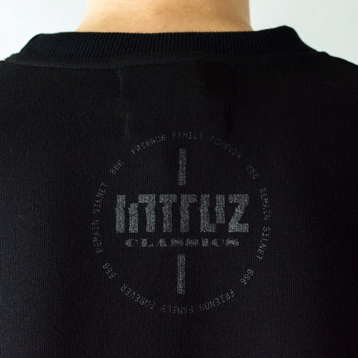 Bluza Intruz crewneck Family black