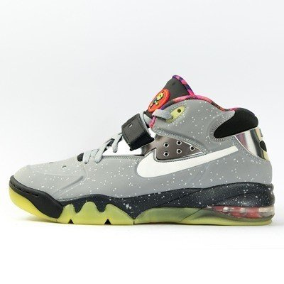 Nike Air Force Max 2013 buty sportowe Quickstrike Area 72 (597799-001)