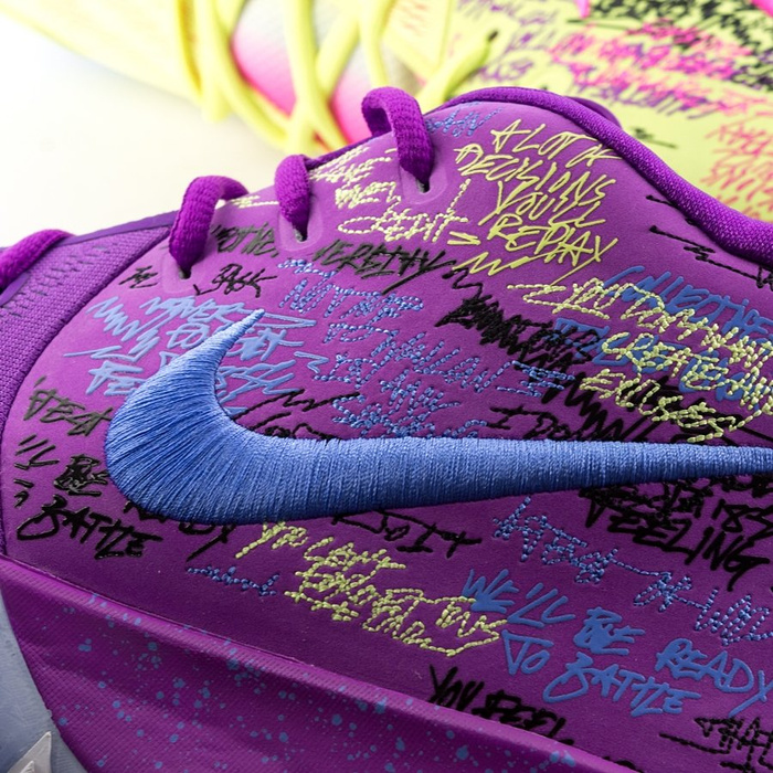 Buty do koszykówki Nike Kyrie 4 Confetti multicolor (943806-900) TM