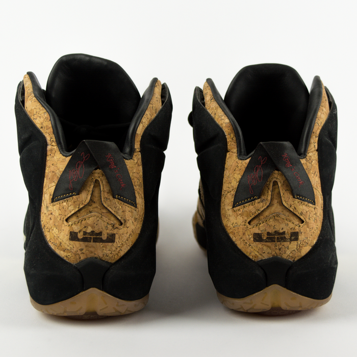 Buty do koszykówki Nike Lebron XII EXT King's Cork (768829-100) TM