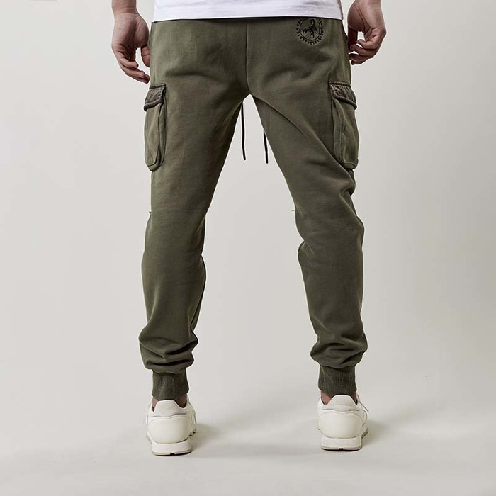 Spodnie Cayler and Sons BLACK LABEL sweatpants CSBL Spade Cargo olive