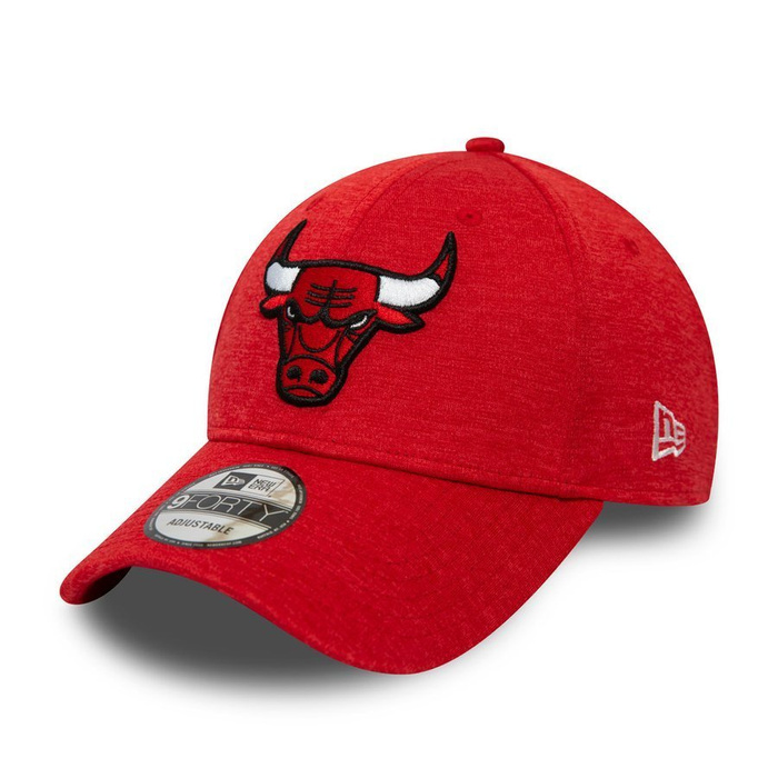 New Era dad cap 9FORTY Shadow Tech NBA Chicago Bulls red