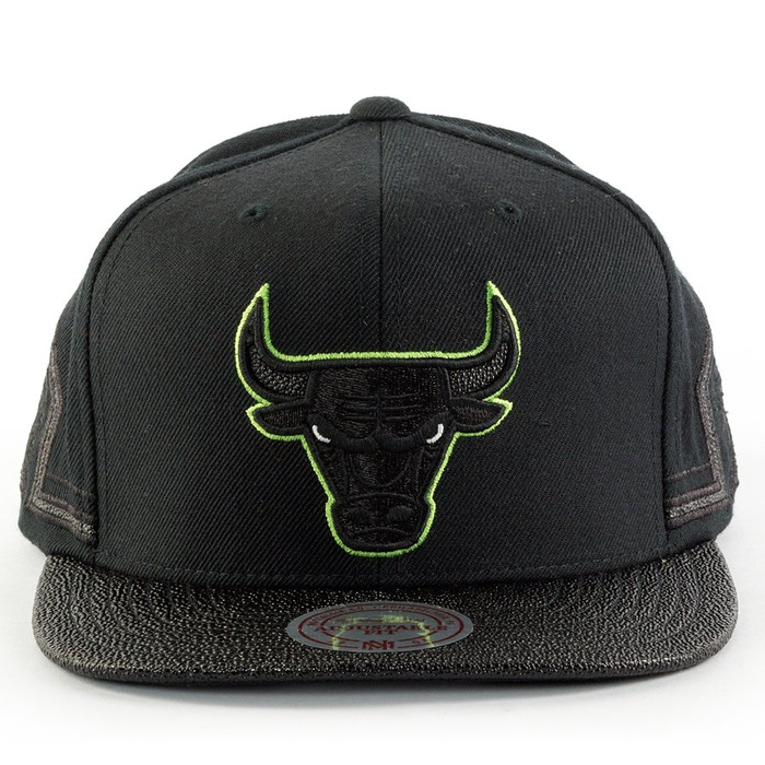 Mitchell and Ness snapback Altitude Jersey SB Chicago Bulls black / green