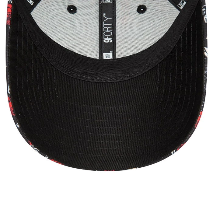 New Era czapka z daszkiem 9FORTY Strapback Floral All Over Manchester United FC black