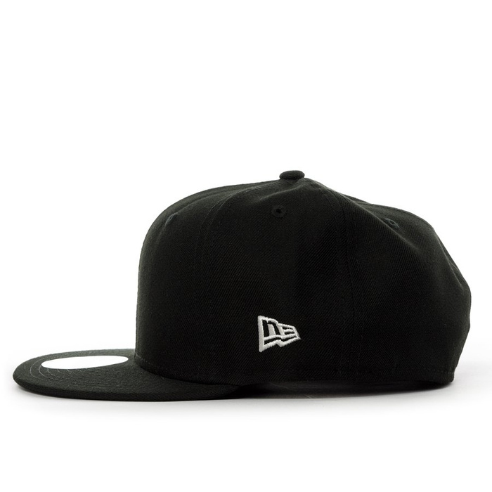Czapka z daszkiem New Era fitted cap 59FIFTY NE Side black