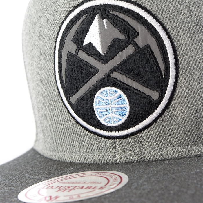 Mitchell and Ness snapback Heather Reflective Denver Nuggets grey / charcoal