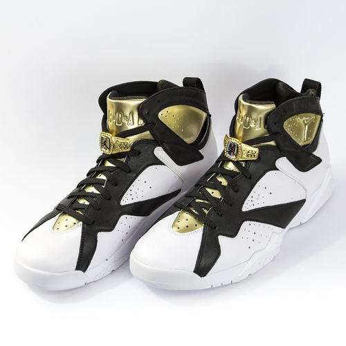 Air Jordan VII Retro Champagne white / metallic gold / black (725093-140)