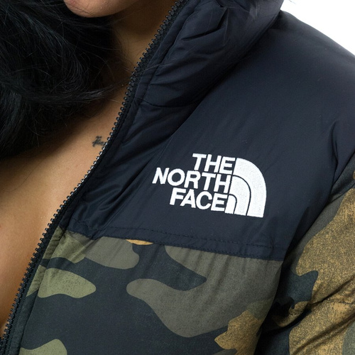 KThe North Face jacket W 1996 Nuptse Crop camo / black (T93XE2F32)