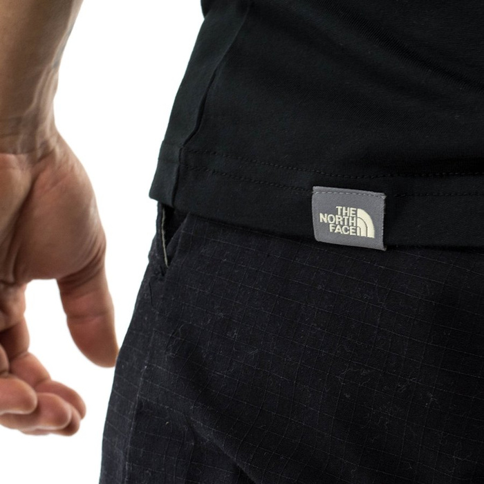 Koszulka męska The North Face T-shirt Red Box Tee black (NF0A2TX2JK3)