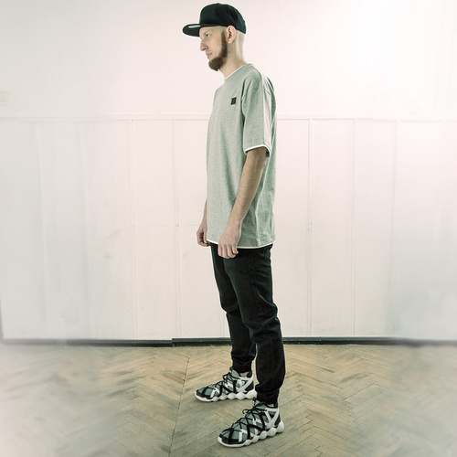 MLimited t-shirt Leather Patch Grey