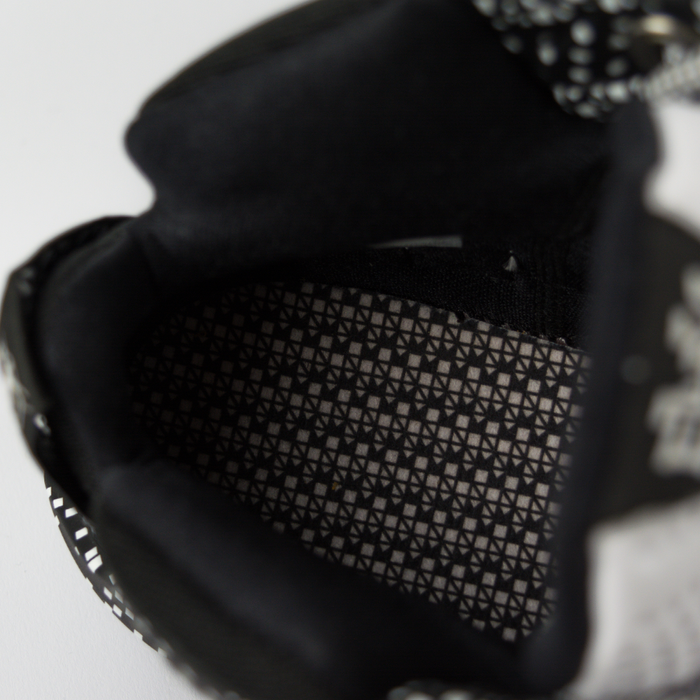 Buty do koszykówki Nike Lebron XII Bhm white / black (718825-001) TM