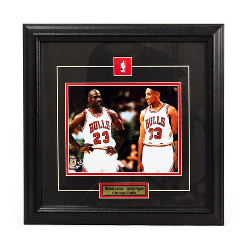 Mr Buzzer x MAT ramka kolekcjonerska Chicago Bulls Michael Jordan / Scottie Pippen 50 x 40cm