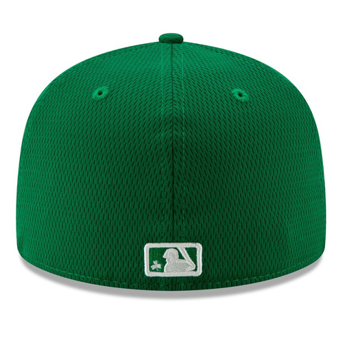 New Era fitted cap 59FIFTY 2021 SSt. Patrick's Day MLB Chicago White Sox kelly green