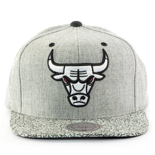 Mitchell and Ness snapback Elephant Crack Chicago Bulls grey