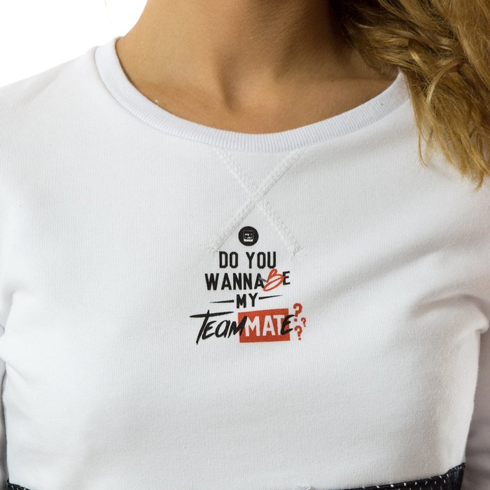 MAT Wear crop sweatshirt TeamMATe white