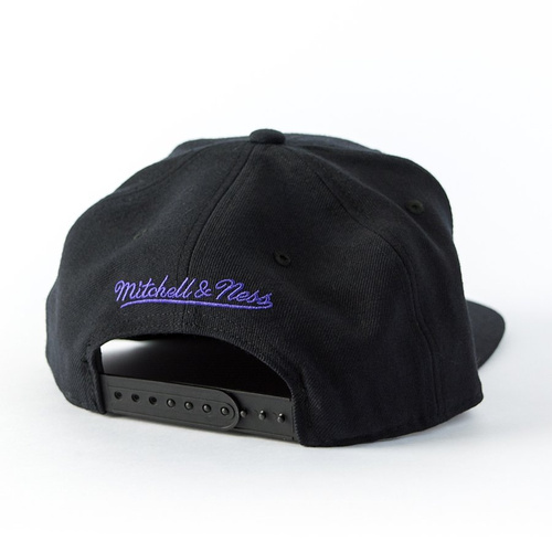 Czapka Mitchell and Ness snapback Wool Solid Sacramento Kings black
