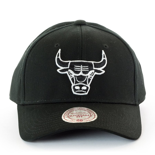Mitchell and Ness strapback Team Logo Low Pro Chicago Bulls black