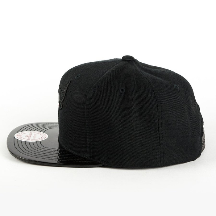 Czapka Mitchell and Ness snapback Patent 2 Tone Chicago Bulls black
