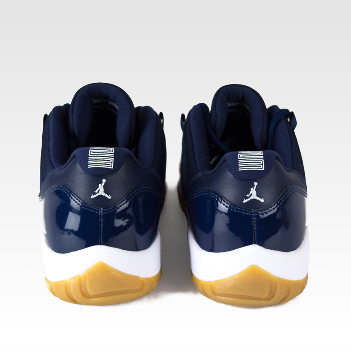 Buty do koszykówki Nike Air Jordan XI Retro Low midnight navy / / white - gum light brown (528895-405) TM