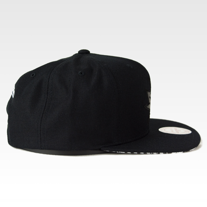 Czapka Mitchell and Ness San Jose Sharks snapback Geo Tech black