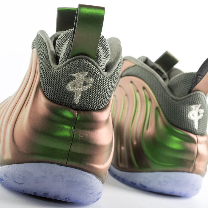 Buty do koszykówki UNISEX Nike Air Foamposite One dark stucco / dark stucco - black 40 (AA3963-001)