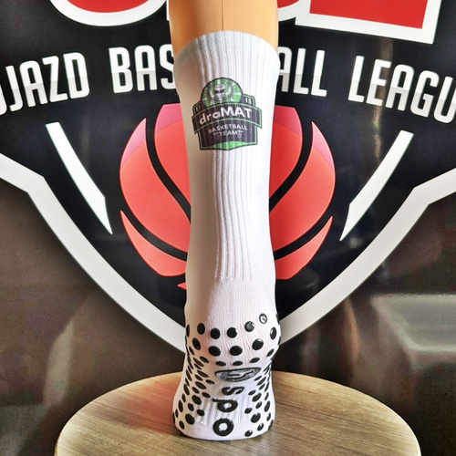hSports x MAT Wear basketball socks draMAT Front Logo white