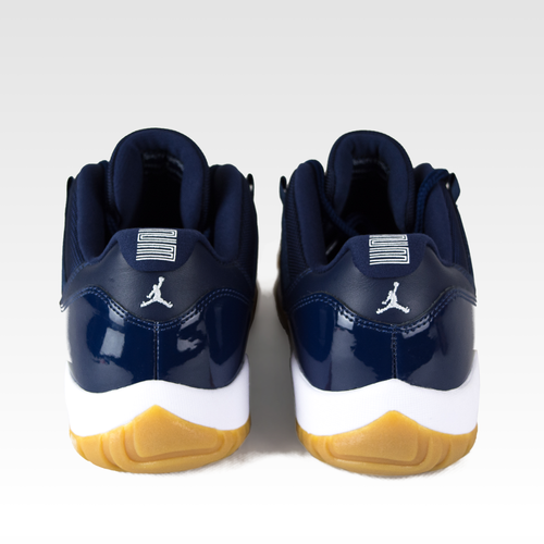 Buty do koszykówki Nike Air Jordan XI Retro Low midnight navy / / white - gum light brown (528895-405) TM