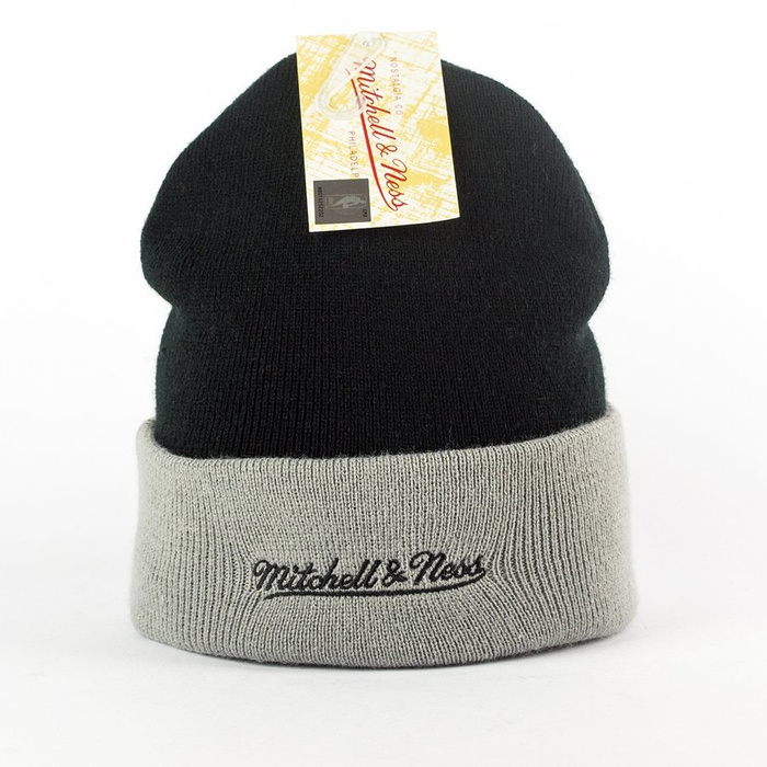 Mitchell and Ness Arched Cuff Knit Brooklyn Nets black / grey