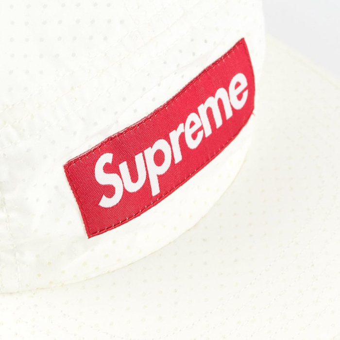 Czapka Supreme 5-panel Perforated Box Logo Camp Cap white TM