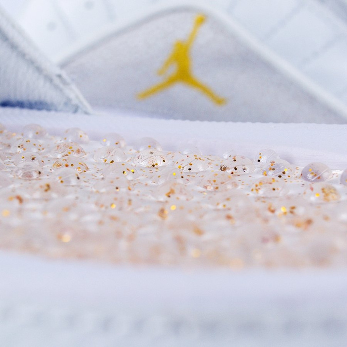 Klapki Air Jordan 12 Hydro Slides OVO Retro white / gold (873907-102) TM