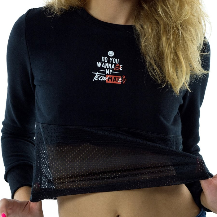 MAT Wear crop sweatshirt TeamMATe black