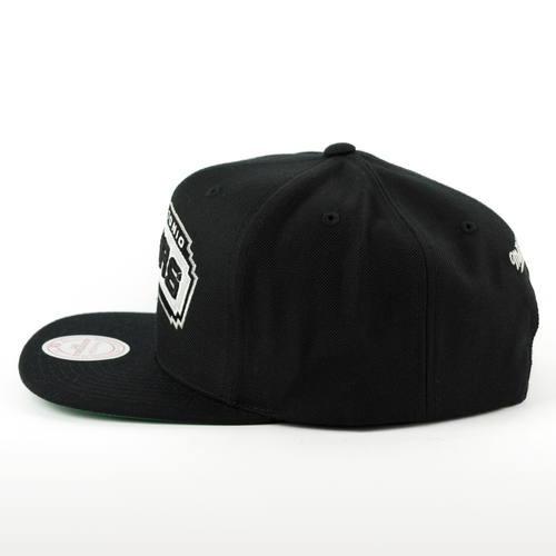 Mitchell and Ness snapback Solid Team Colour SB San Antonio Spurs black 