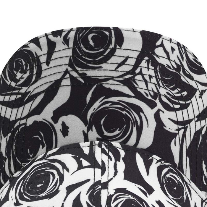 Czapka z daszkiem Cayler and Sons strapback CSBL Beyond Reach Curved black / white