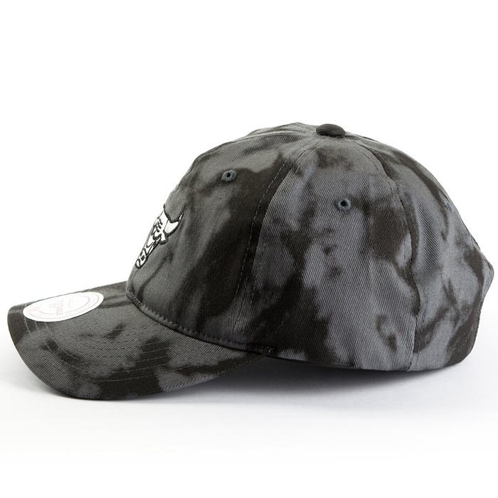 Mitchell and Ness strapback Multi Colour Acid Wash Dad Hat Chicago Bulls black