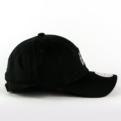 Mitchell and Ness strapback NBA Logo Low Pro black