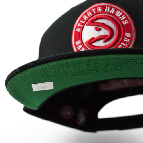 Czapka z daszkiem Mitchell and Ness snapback Solid Team Colour SB Atlanta Hawks black