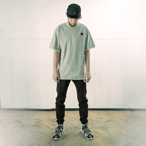 MLimited t-shirt Leather Patch Grey