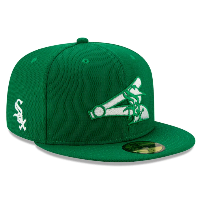 New Era fitted cap 59FIFTY 2021 SSt. Patrick's Day MLB Chicago White Sox kelly green