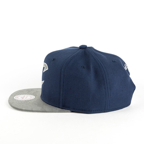 Czapka Mitchell and Ness snapback Reflective Camo Cleveland Cavaliers navy / grey