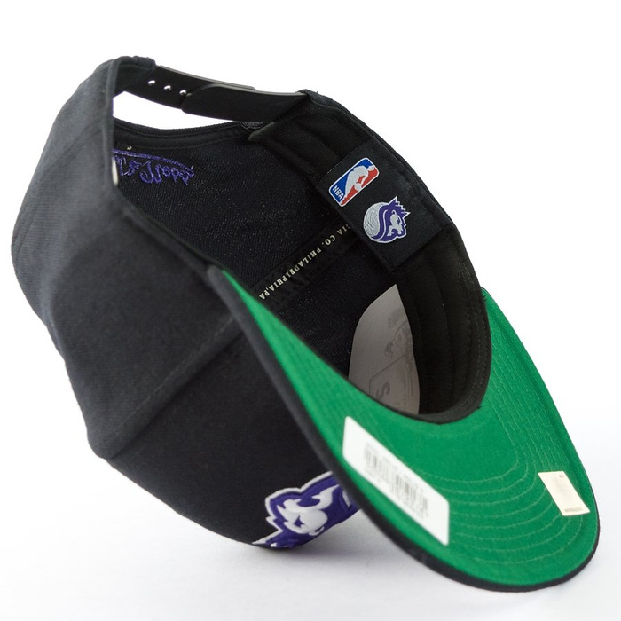 Czapka Mitchell and Ness snapback Wool Solid Sacramento Kings black
